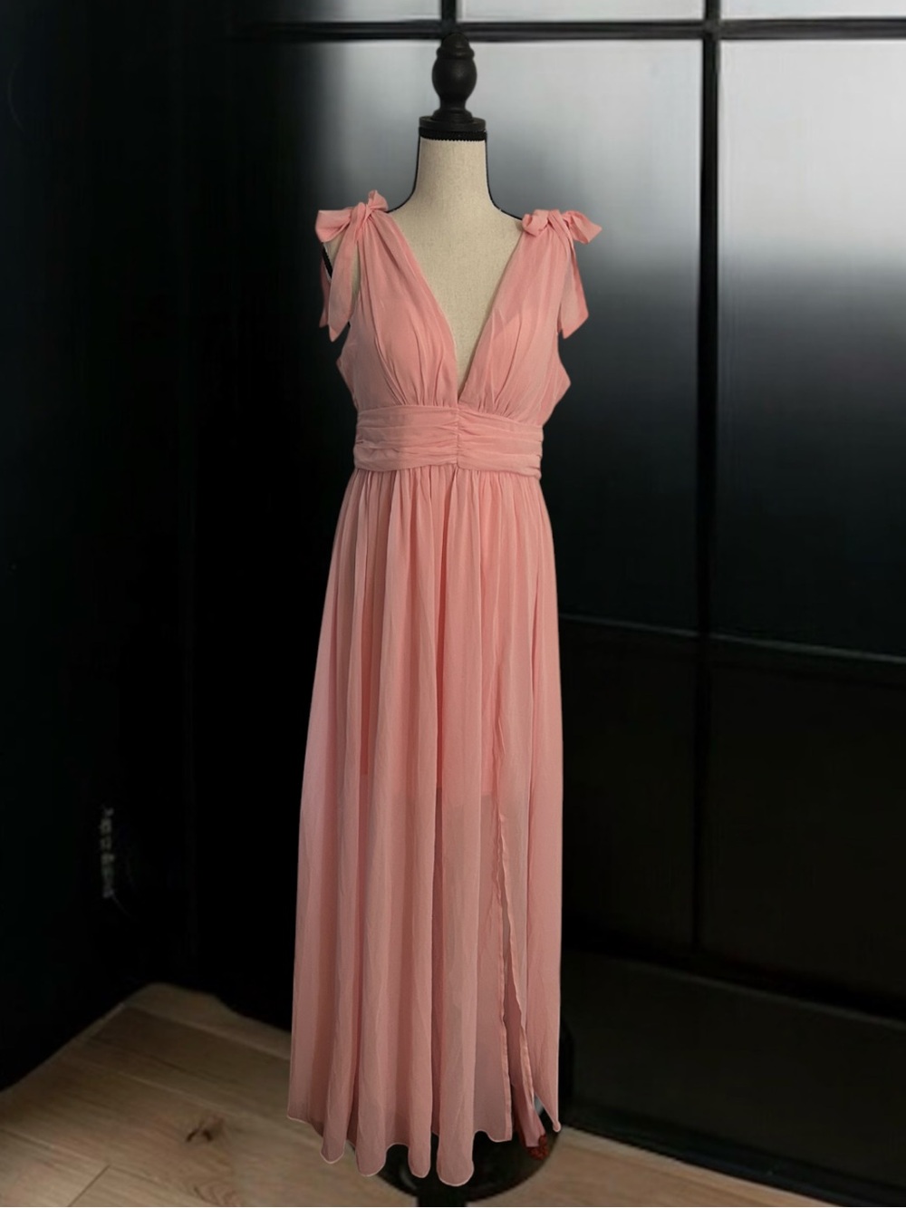 NWT Pink Plunging Neck Tie Shoulder Split Thigh Chiffon Formal Dress Size Large